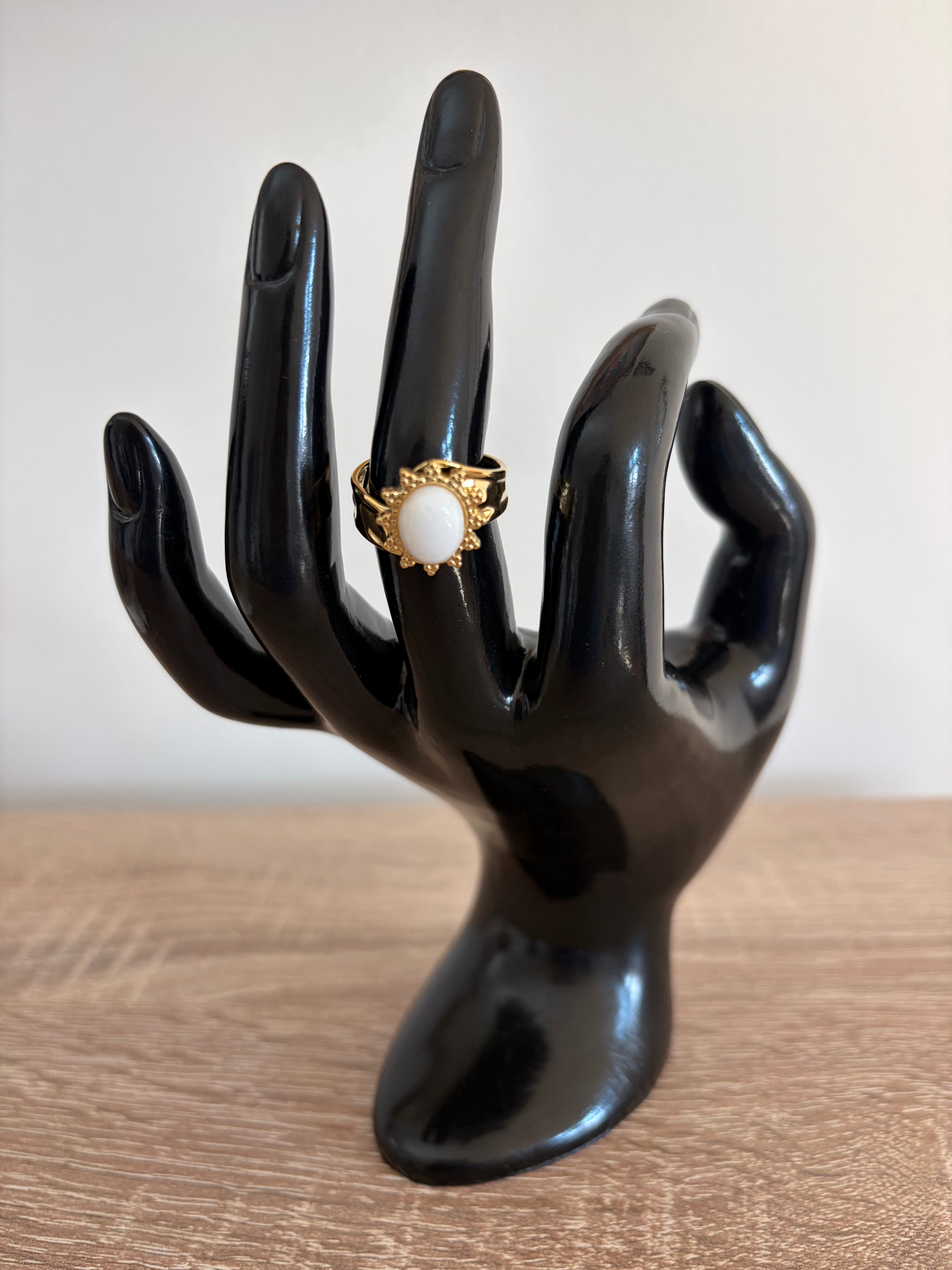 Bague Artémis - motif soleil ajustable en acier inoxydable doré et blanc