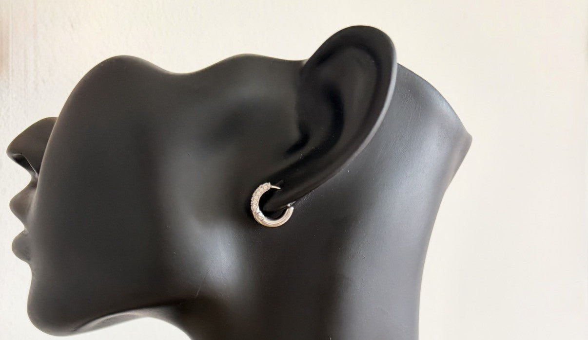 Boucles d'oreilles Victoire - créoles à strass