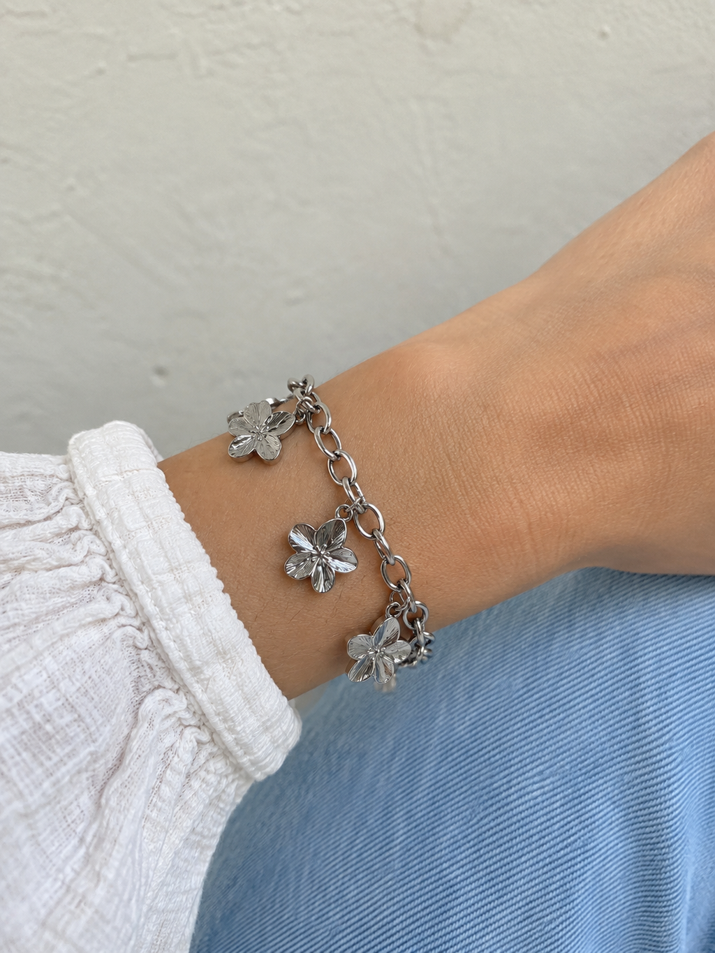 Bracelet Lysane - Fleurs argentées