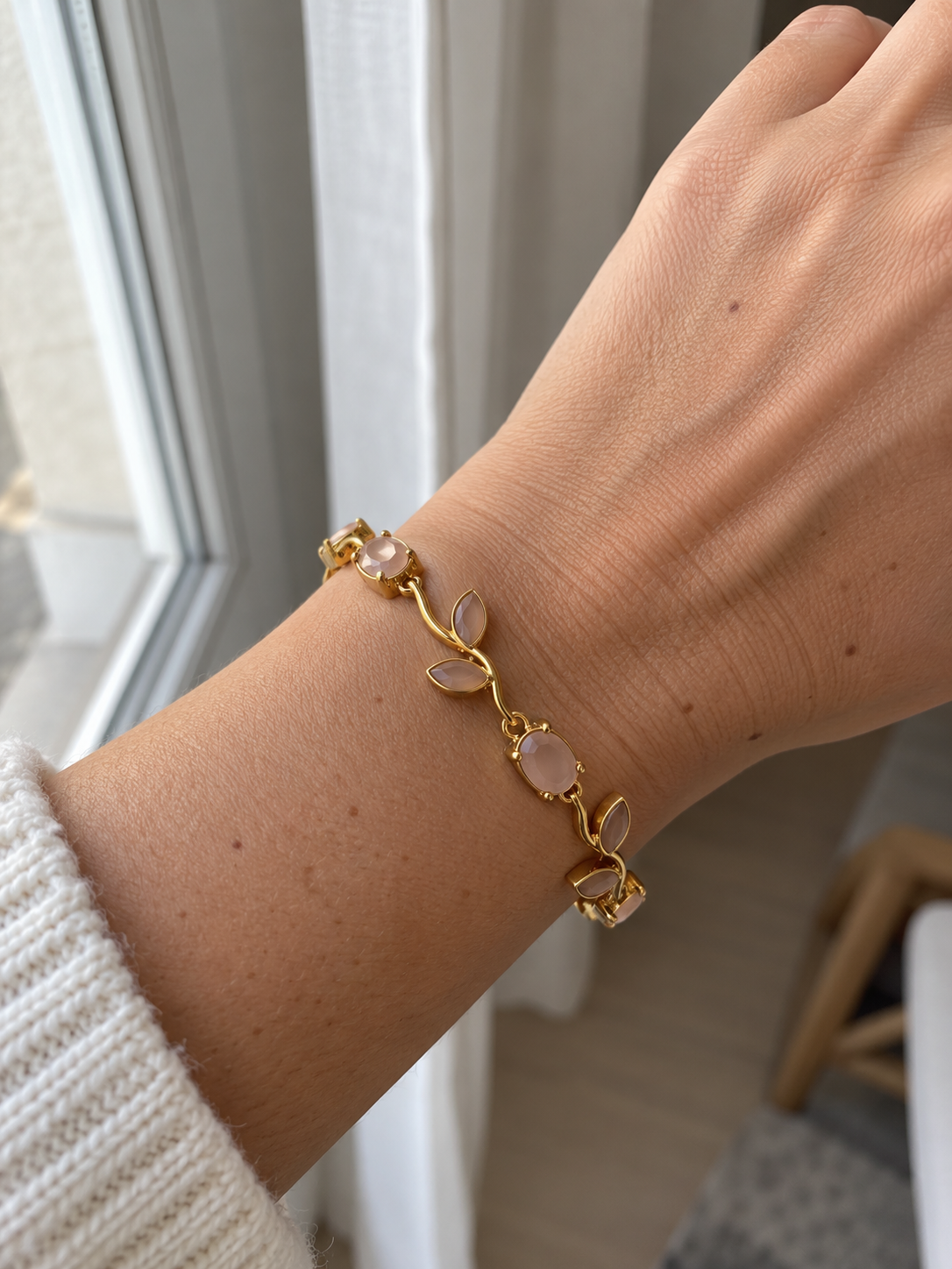 Bracelets - Suzie