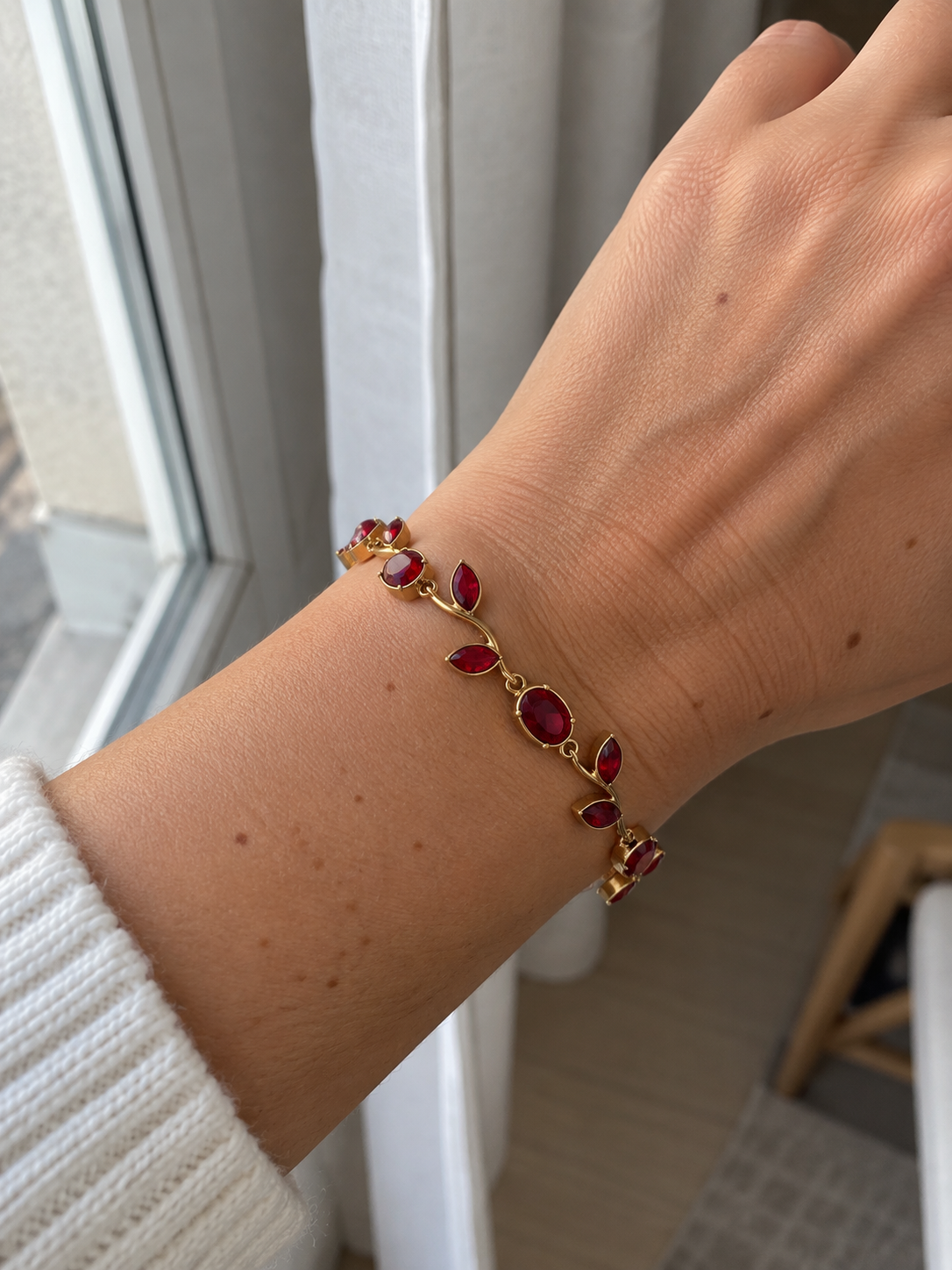 Bracelets - Suzie