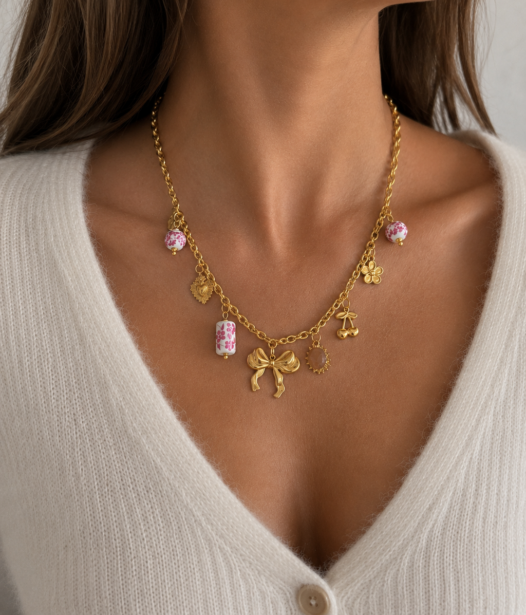 Collier Lola - à charms roses